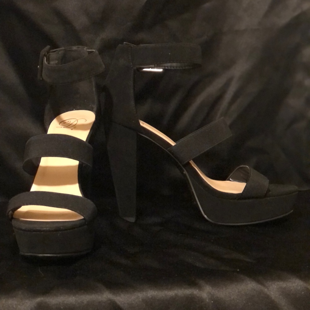Black platform heels